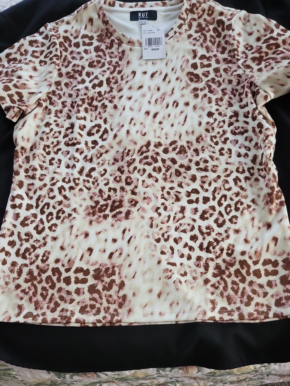 NWT-- KUT Leopard Print Short Sleeve Top - Cream & Brown